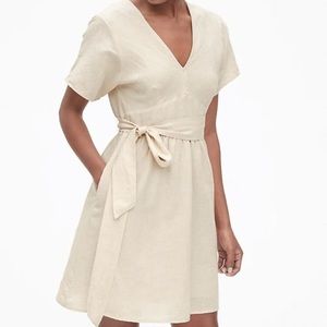 GAP Short sleeve linen dress NWOT